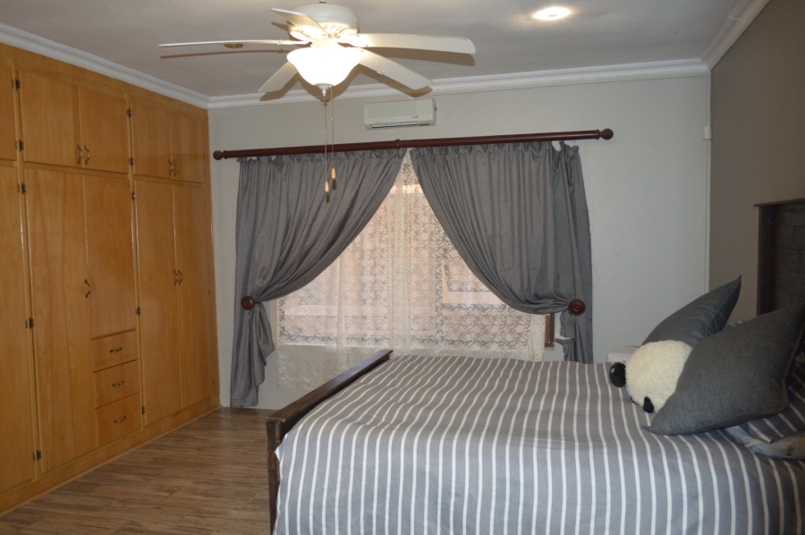 3 Bedroom Property for Sale in Wilkoppies North West